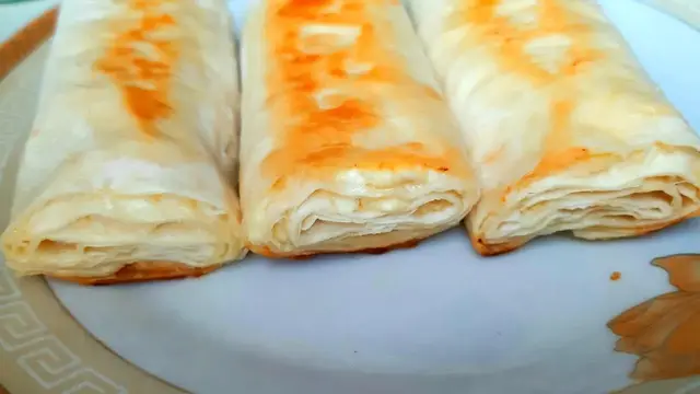 Вкусная закуска из лаваша 