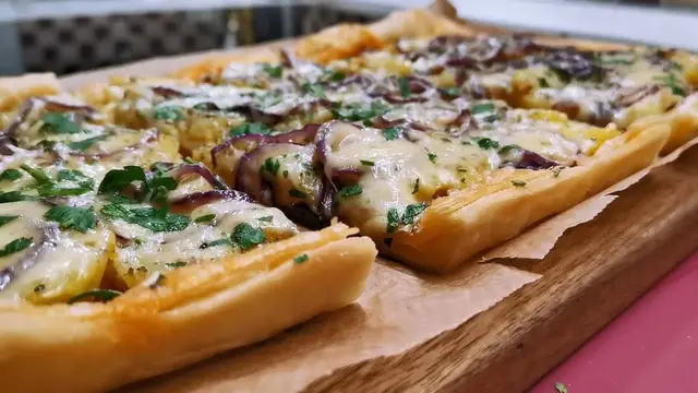 Пицца-пирог с картошкой 