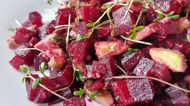 Вкуснейший салат из трёх ингредиентов