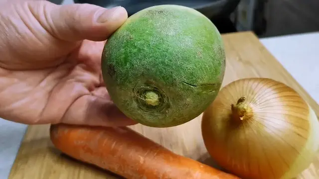 Салат с редькой 