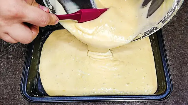 Простой кекс на кефире