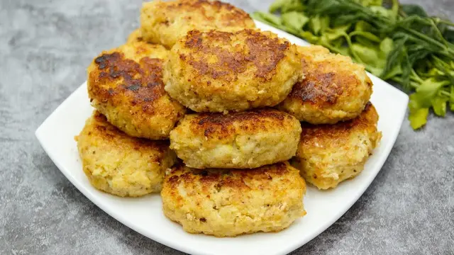 Рыбные котлеты без манки и яиц