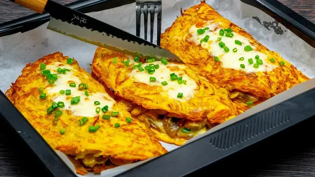 Картофельные блины с курицей и грибами