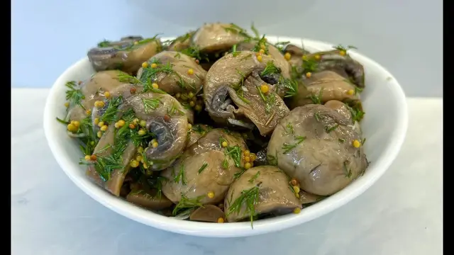 Быстрые маринованные шампиньоны