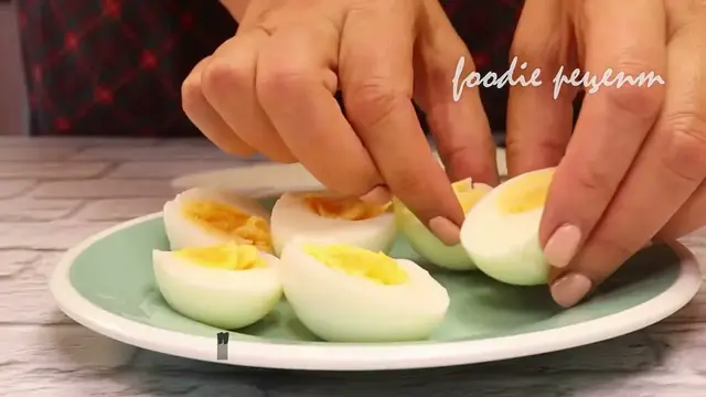 Простой и легкий завтрак из яиц