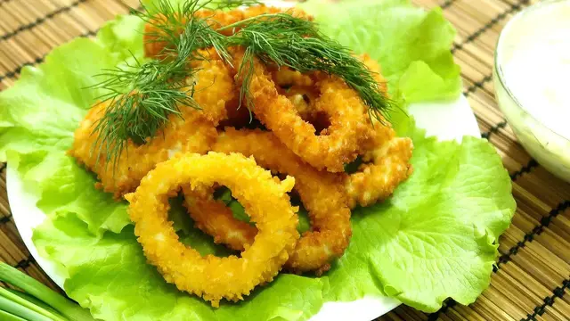 Кольца кальмаров в кляре
