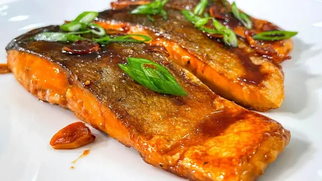 Вкуснейшая рыба в соусе за 10 минут