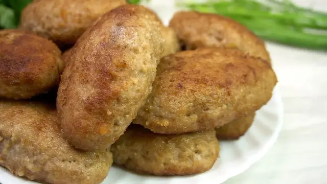 Мясные зразы с начинкой 