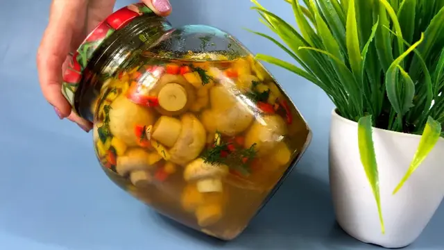 Маринованные шампиньоны на праздничный стол