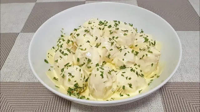 Картошка под чесночным майонезом