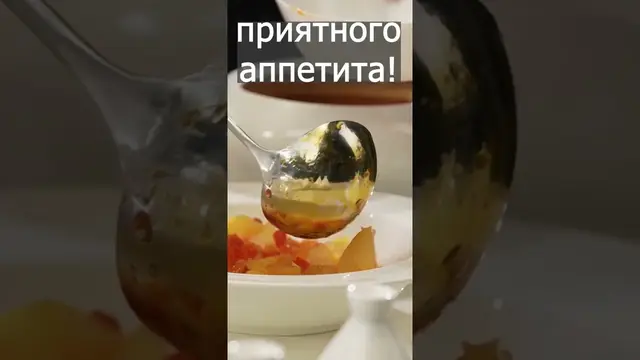 Вкусный суп с колбасой