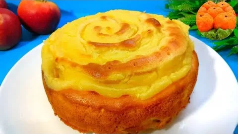 Яблочный пирог с кремом к чаю