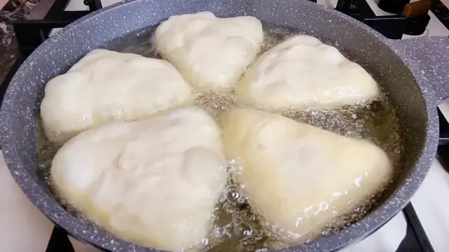 Жаренные пирожки с фаршем