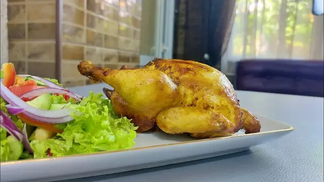 Самый сочный и вкусный цыпленок в духовке
