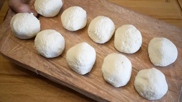 Простые и быстрые сырники к чаю