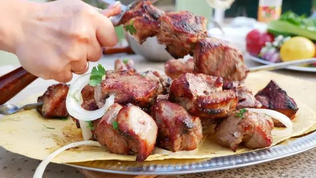 Мягкий шашлык из свинины