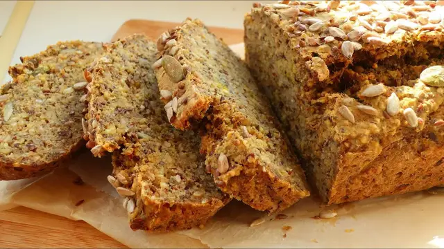 Домашний хлеб без замеса, муки и дрожжей