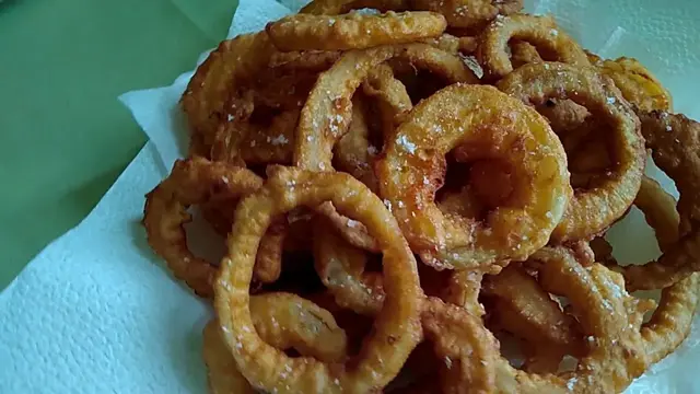 Луковые кольца в кляре