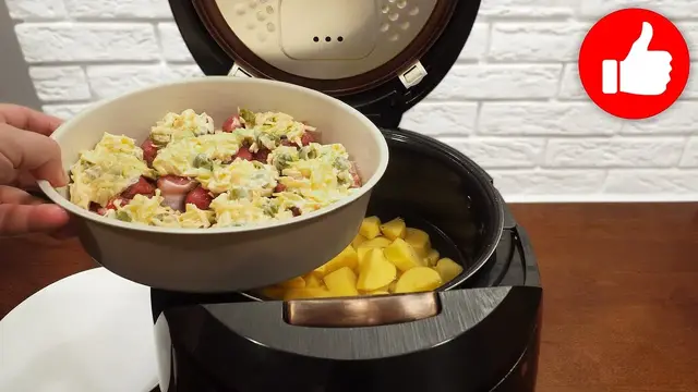Картошка с мясом в мультиварке