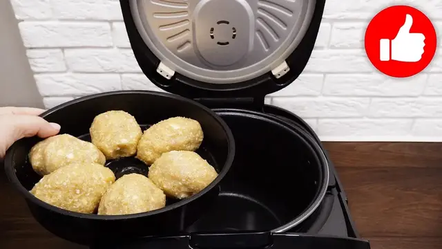 Куриные котлеты на пару в мультиварке