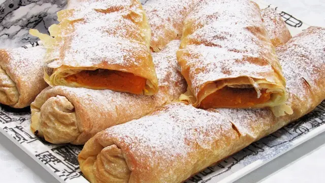 Ароматные пироги с тыквой