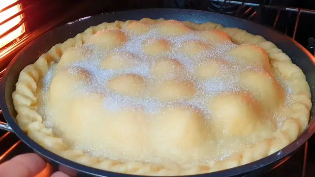Пирог с джемом и творогом 