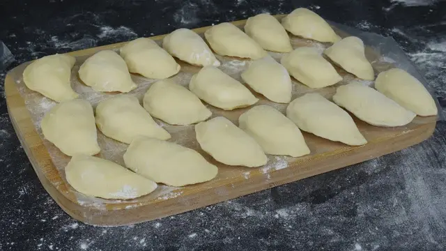 Вареники на пару
