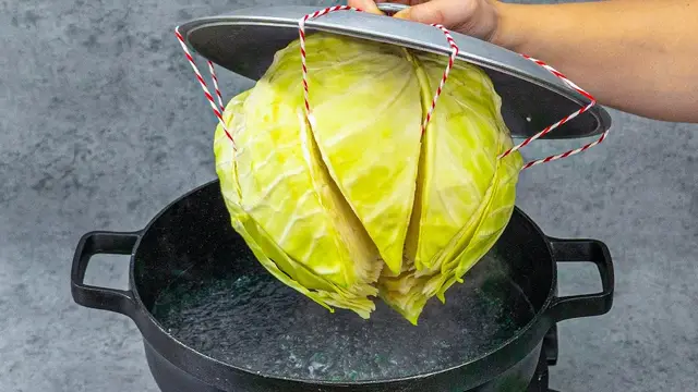 Пикантные голубцы с ароматным соусом