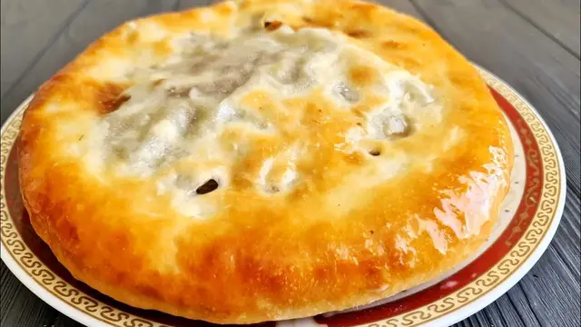 Простой пирог с мясом 