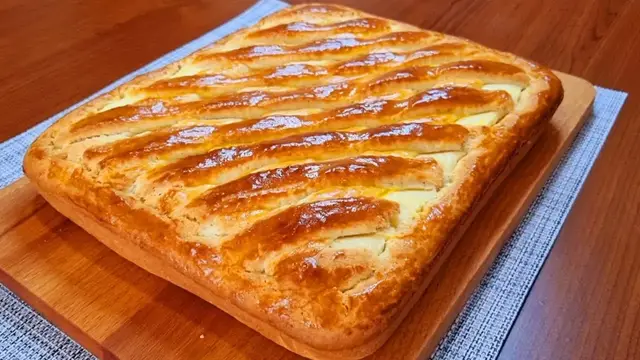 Сладкий пирог с творогом 