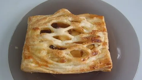 Карманы из слоёного теста