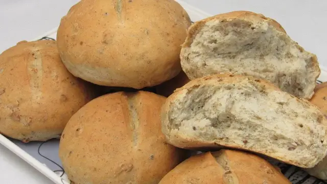 Постные булочки как хлеб без яиц и молочных продуктов