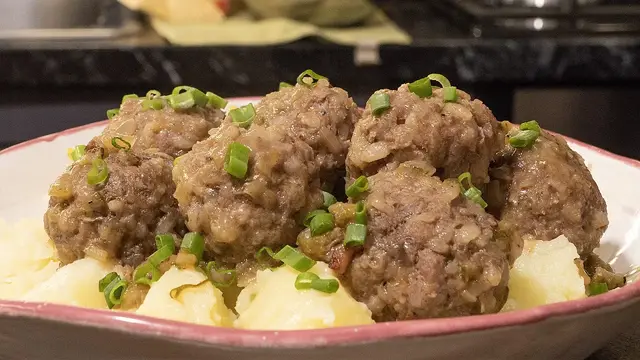 Вкусные домашние тефтели