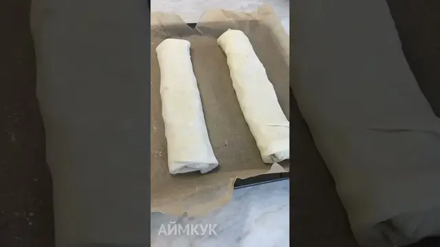 Штрудель из бездрожжевого слоеного теста с яблоками - простая и вкусная выпечка из готового теста