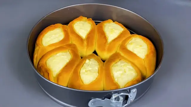 Вкусные булочки с творогом