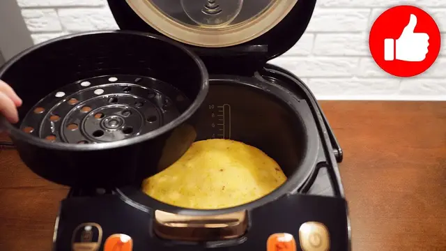 Медовый пирог на кефире в мультиварке 