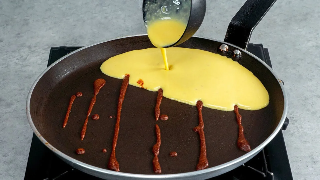 Блинчики из яблок, яиц и молока