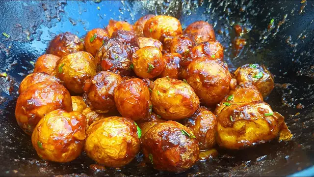 Жареная картошка в казане