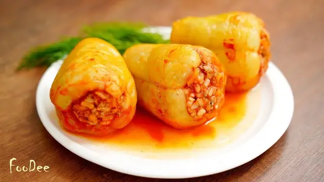 Фаршированные перцы с фаршем и рисом