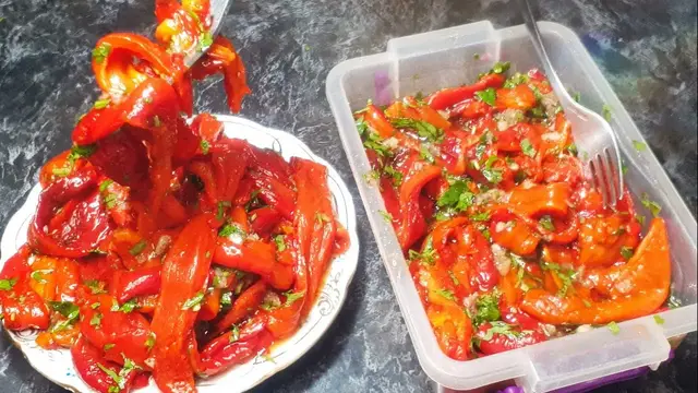 Маринованный запечённый красный 