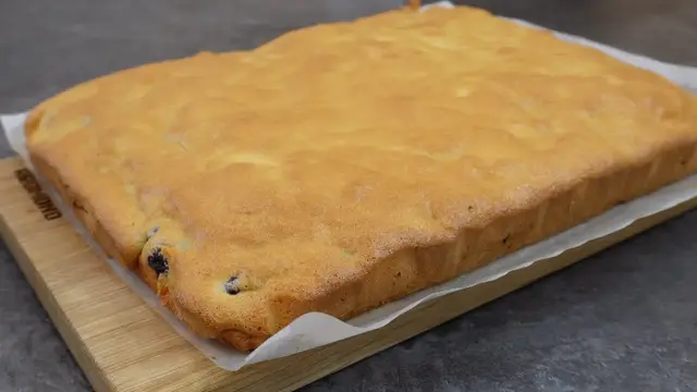 Простой и очень вкусный пирог с ягодами