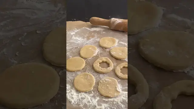 Печенье с желе и шоколадной глазурью