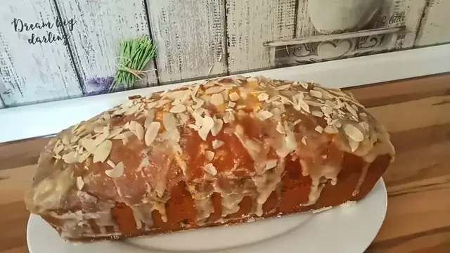 Пышный, влажный кекс с изюмом к чаю