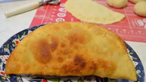 Сочные чебуреки с мясом 