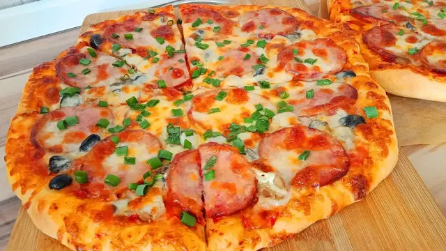 Домашняя вкусная пицца