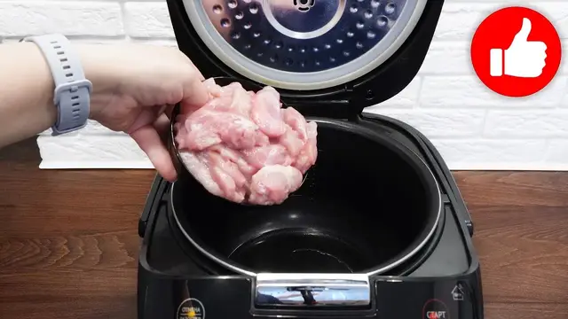 Нежная и сочная курица в мультиварке