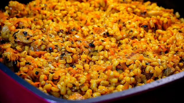 Перловка с мясом