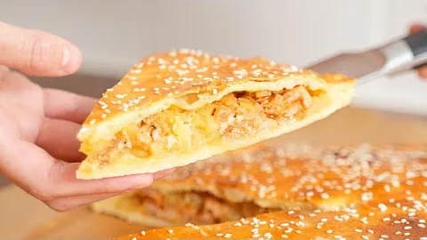 Обалденный пирог с картофелем и курицей на обед или ужин