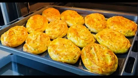 Слойки с сыром