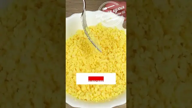Вкусный салат с селедкой